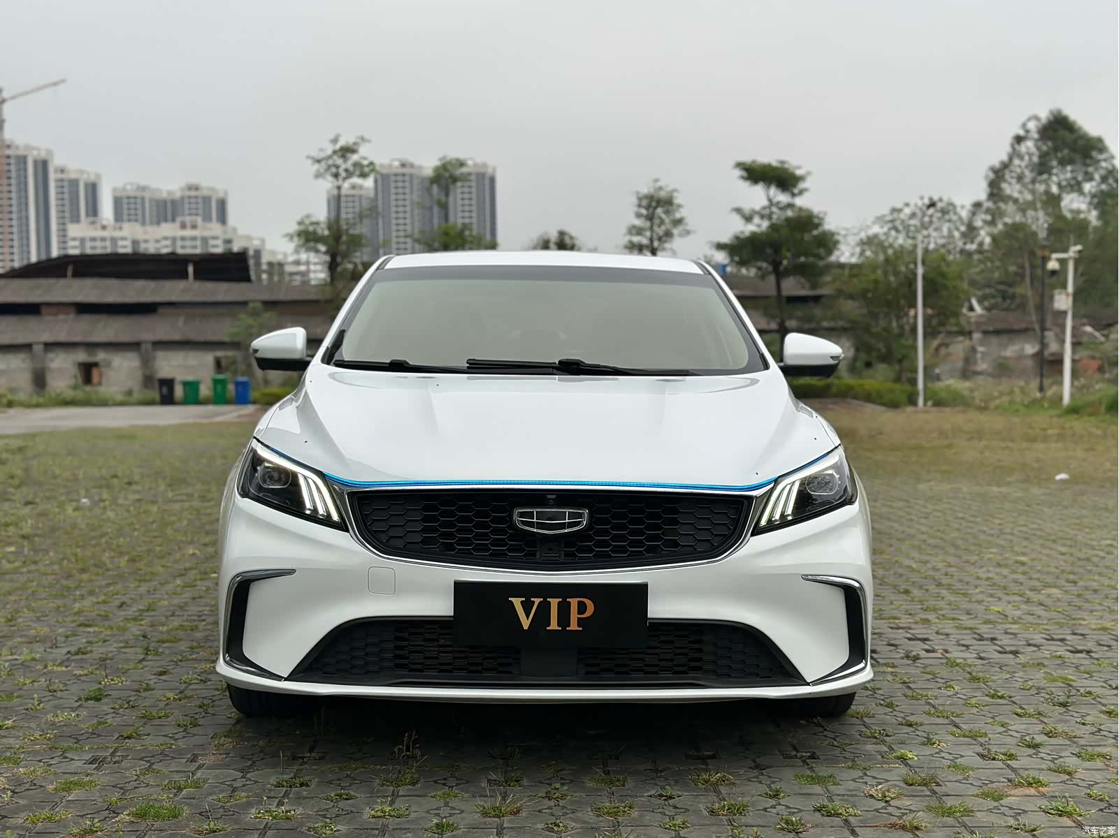 Geely Binray, 2021 2