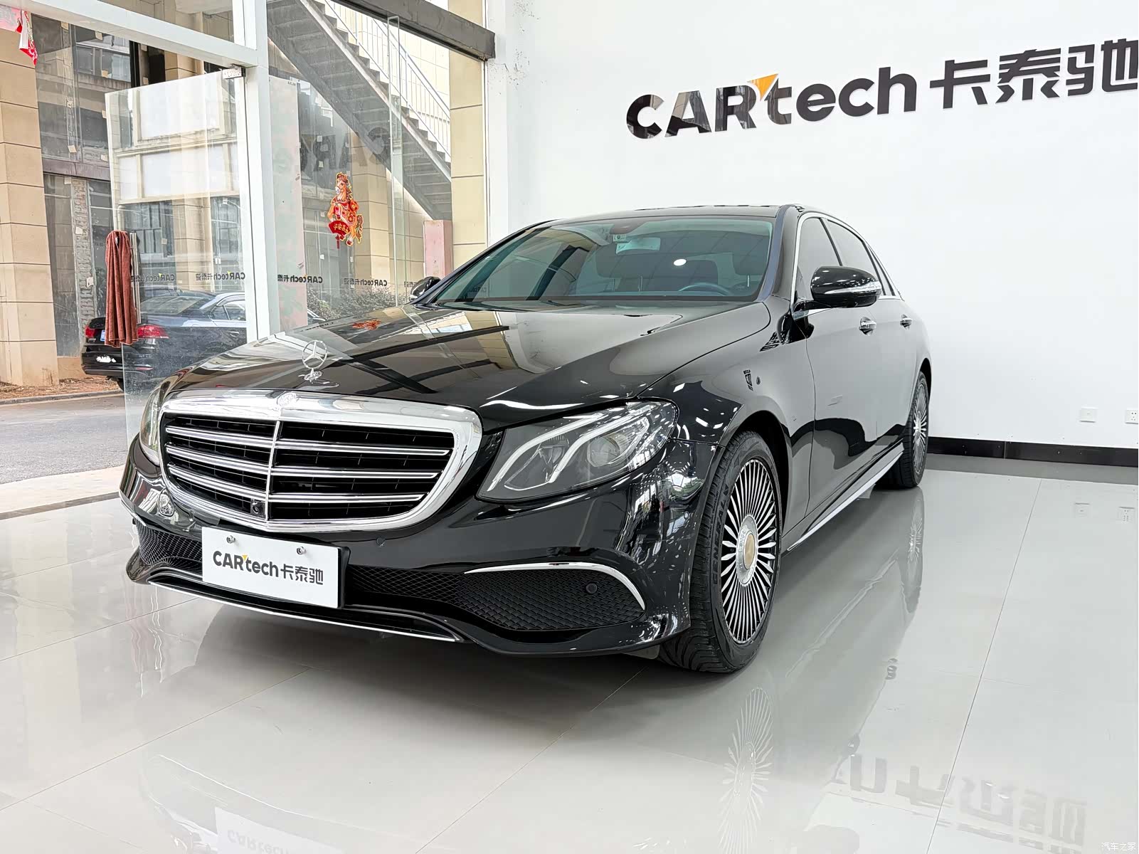 Mercedes-Benz E-Class, 2019 1