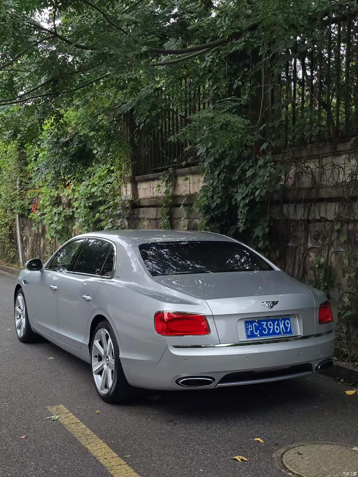 Bentley Flying Spur, 2016 7