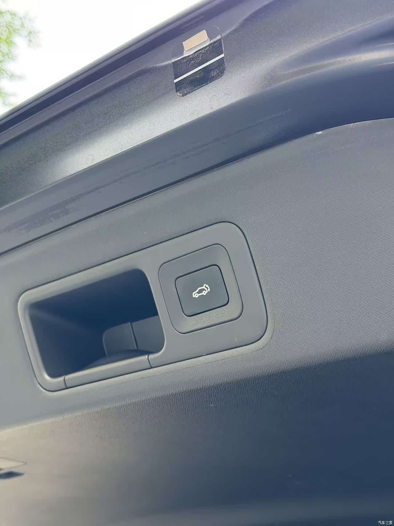 Trumpchi M8, 2023 10