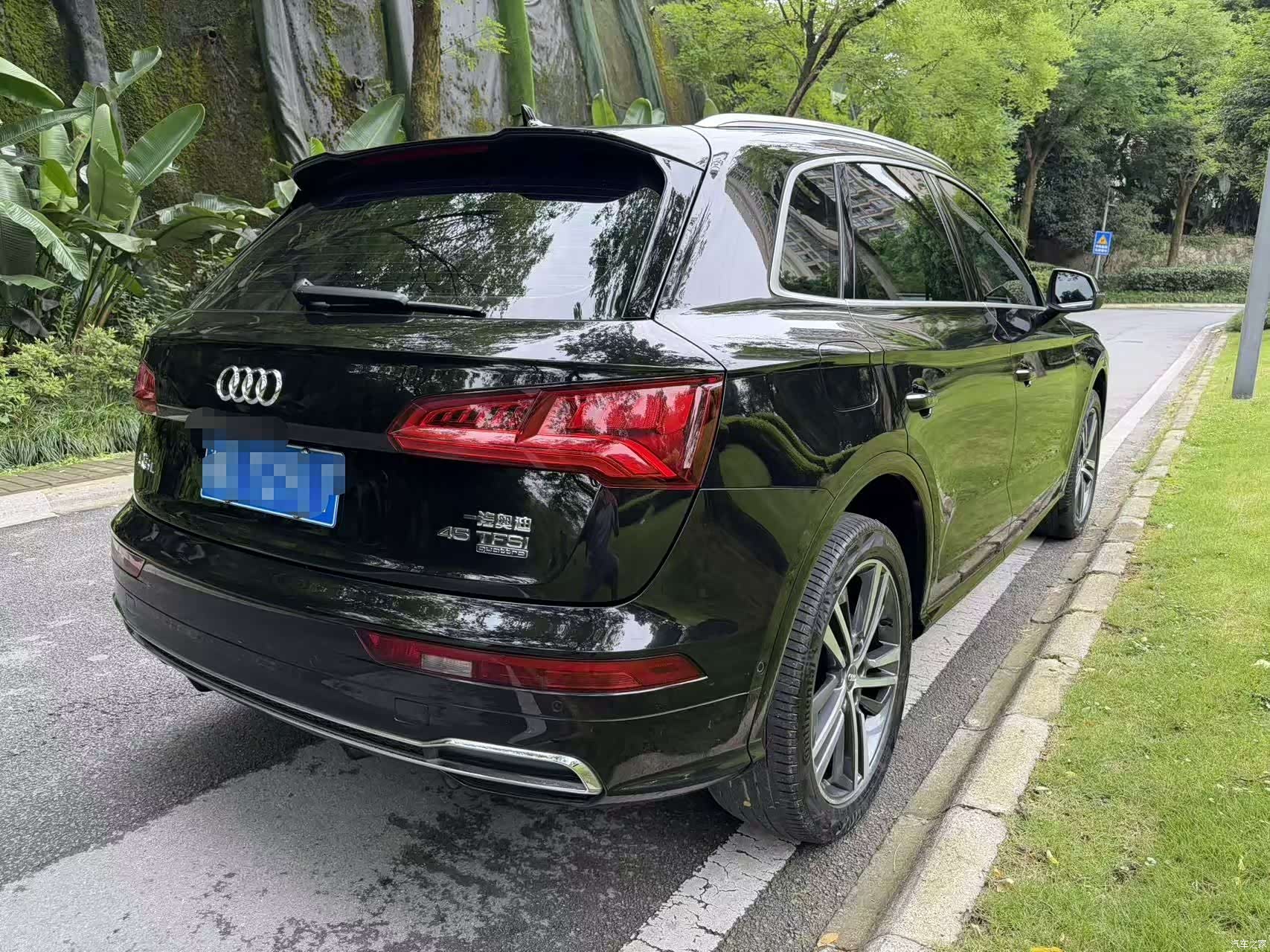 Audi Q5L, 2020 9