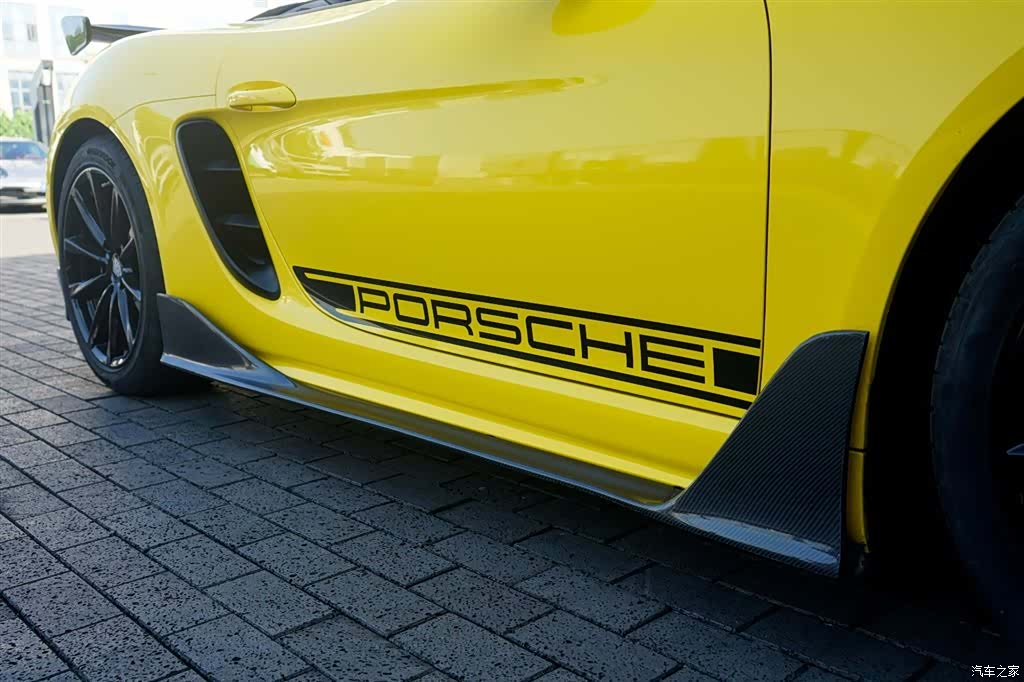 Porsche Boxster, 2024 36