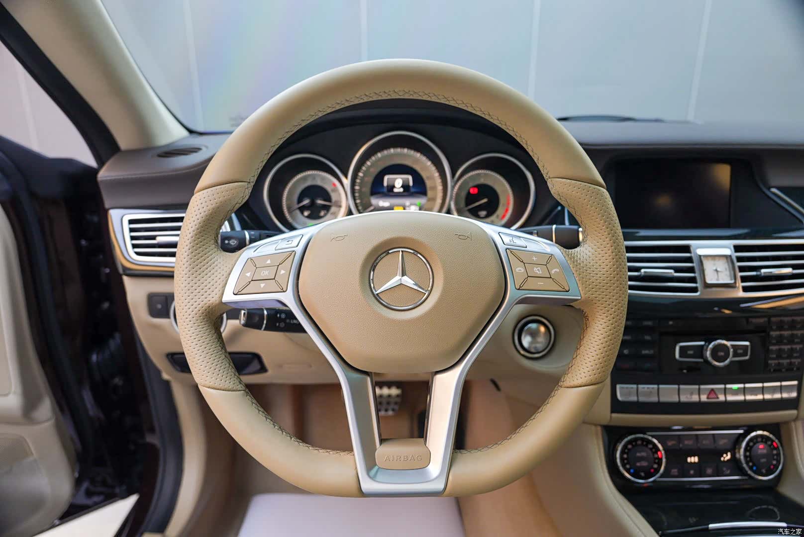 Mercedes-Benz CLS, 2014 12