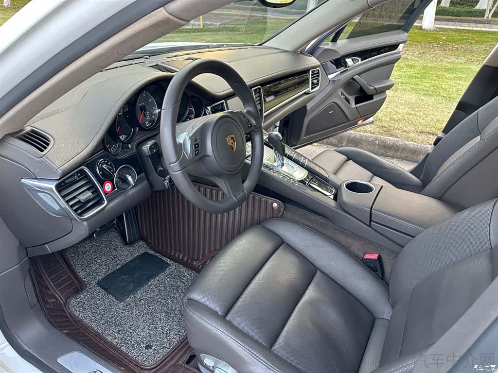 Porsche Panamera, 2017 4