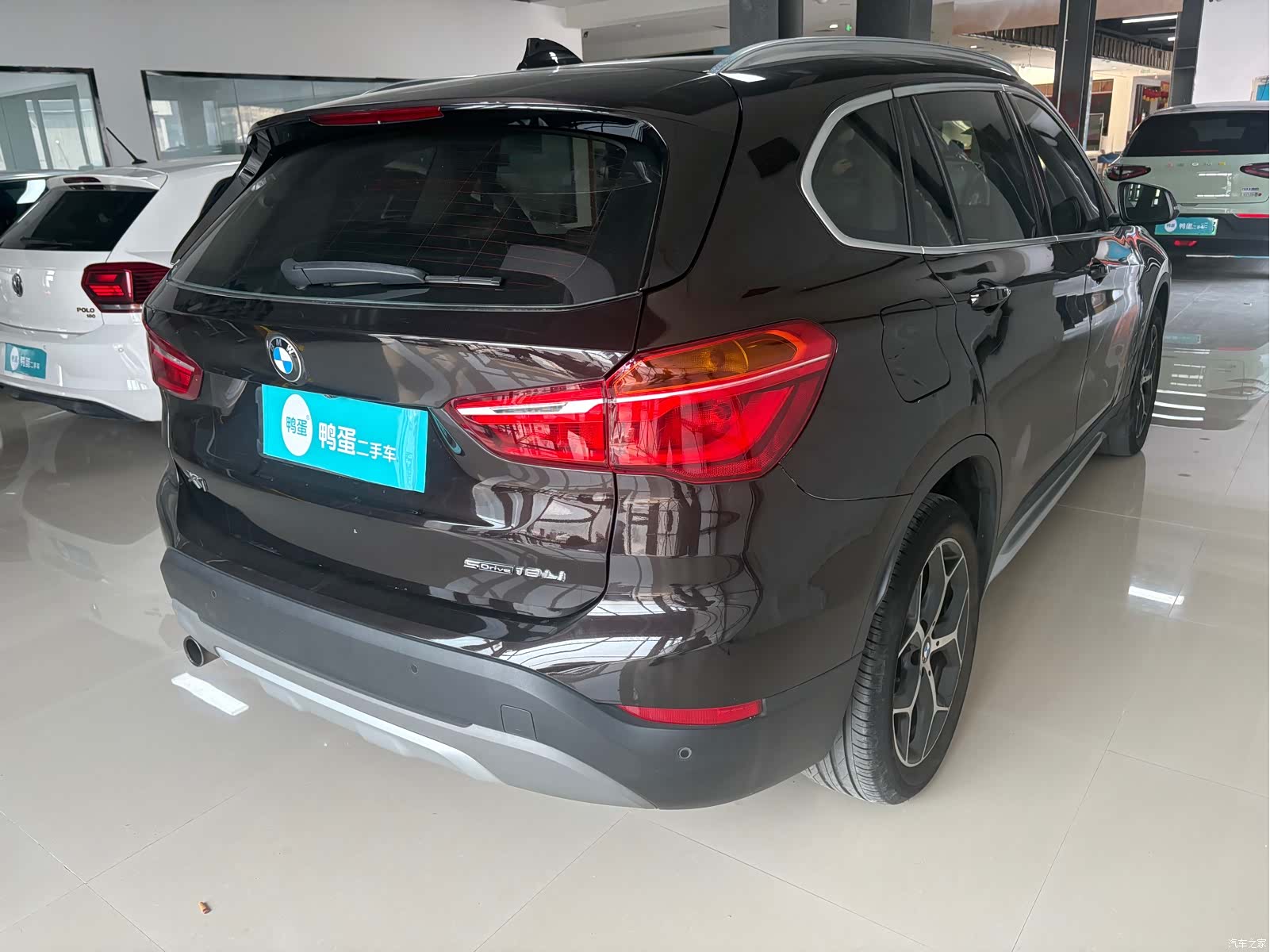BMW X1, 2018 все фото