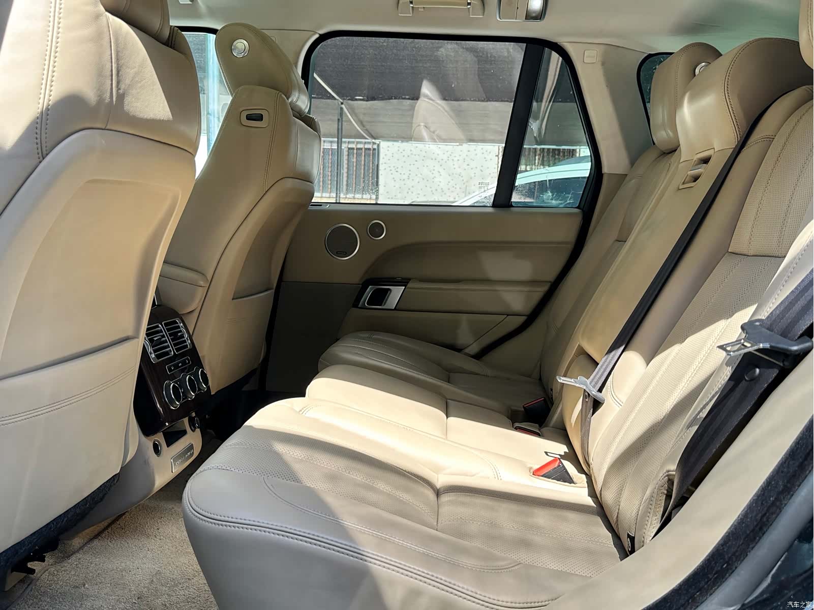 Land Rover Range Rover, 2014 9