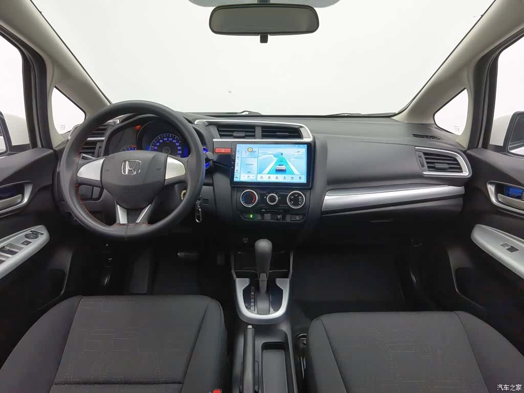 Honda Fit, 2017 все фото