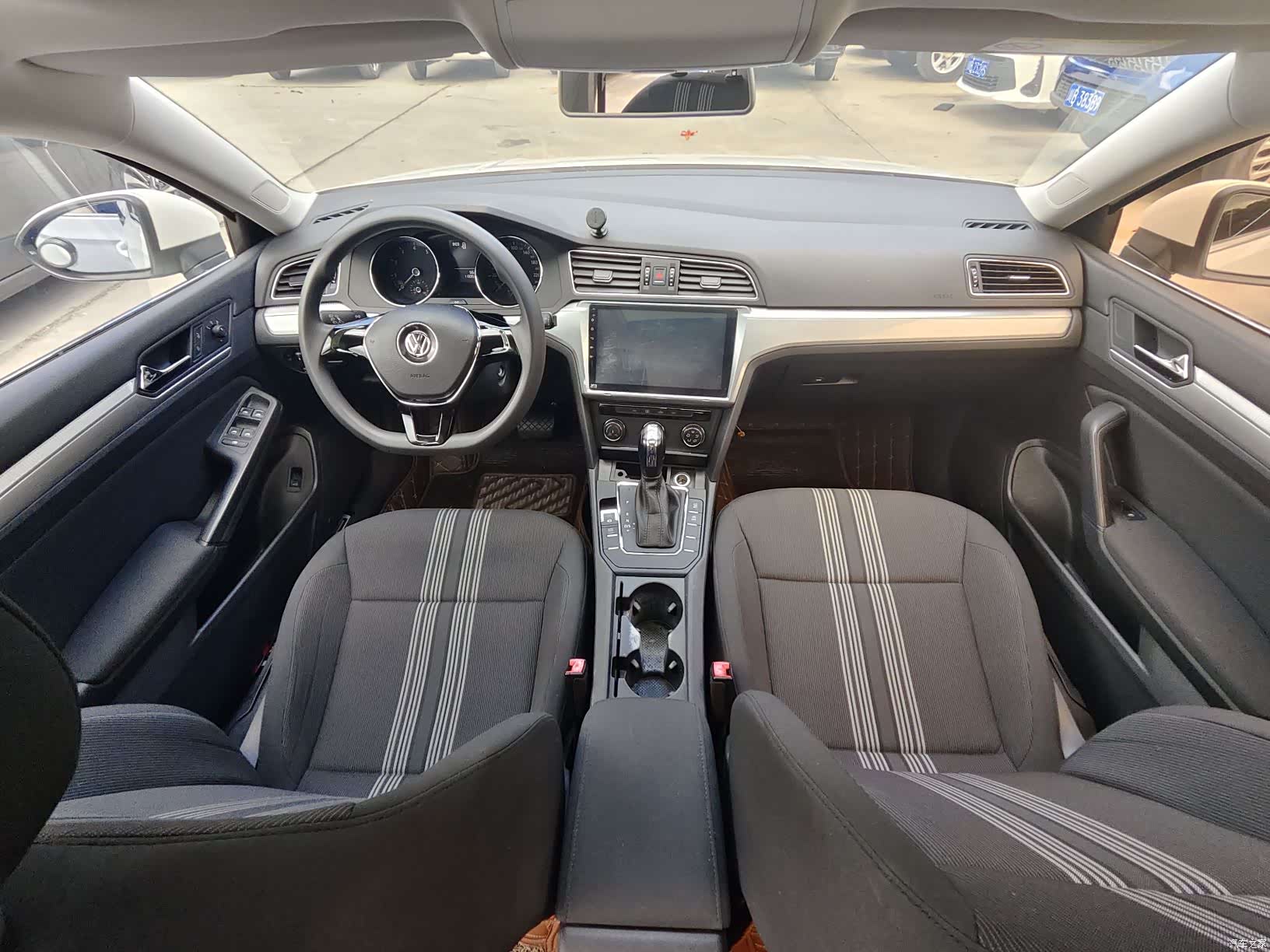 Volkswagen Lamando, 2018 7