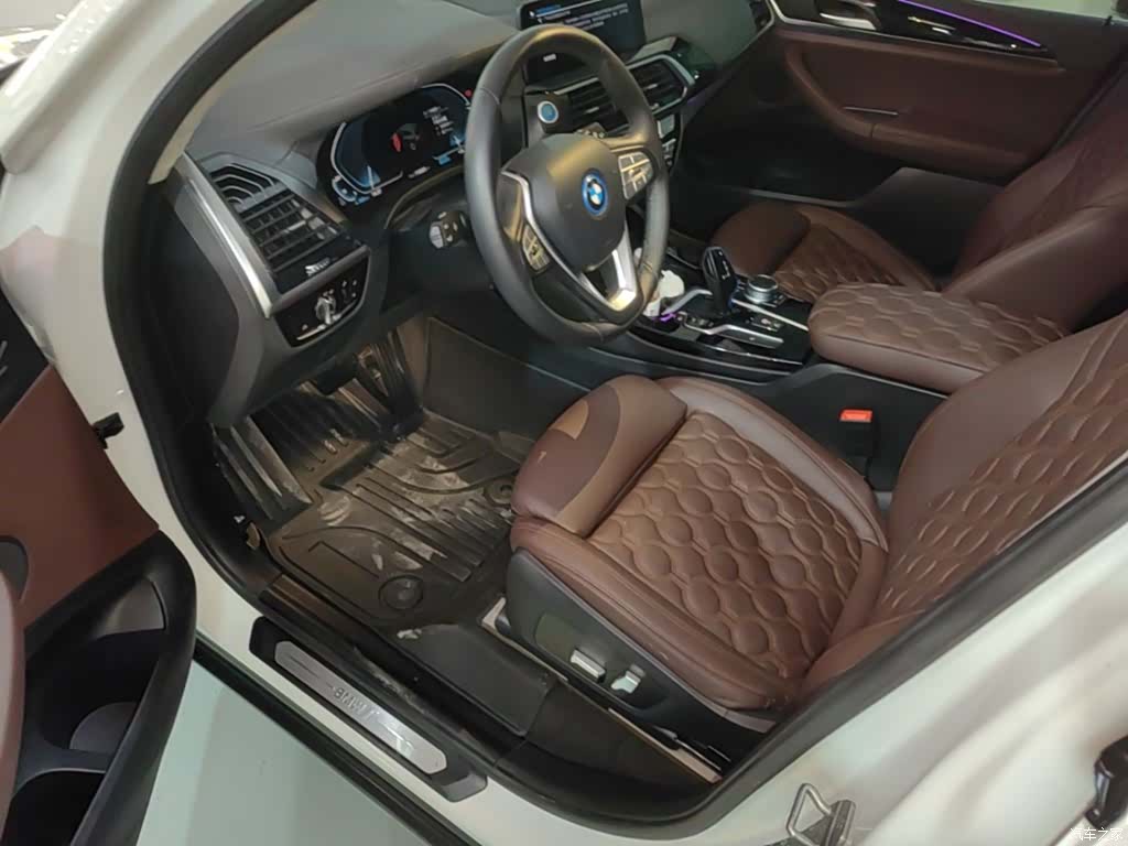 BMW iX3, 2021 16
