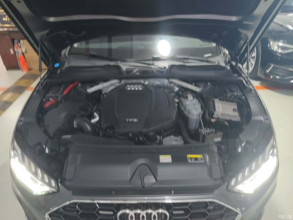 Audi A4L, 2021 20