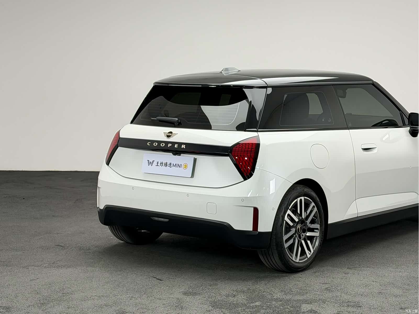Mini Cooper, 2025 12