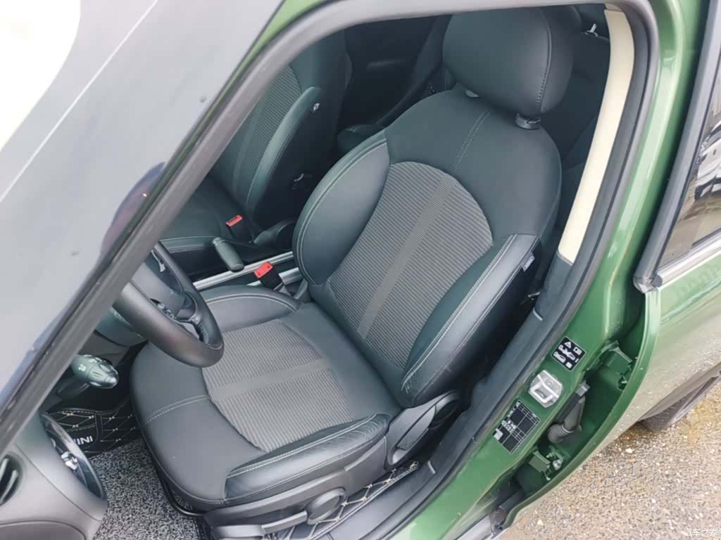 Mini Countryman, 2016 15