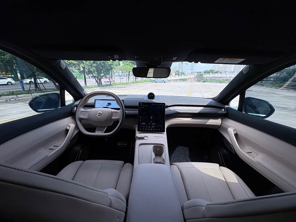 NIO EC7 NIO EC7