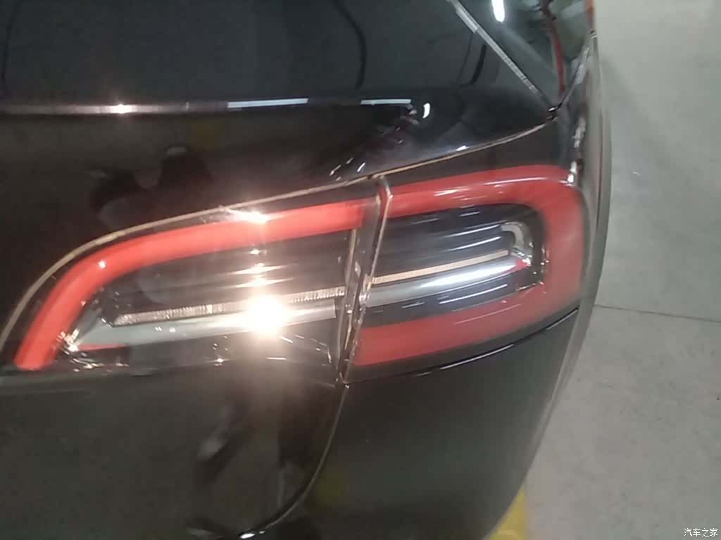 Model 3, 2021 8