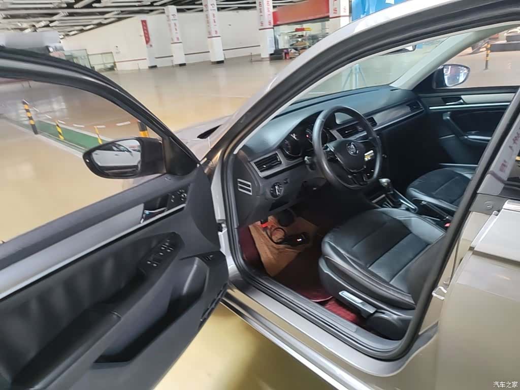 Volkswagen Bora, 2016 16