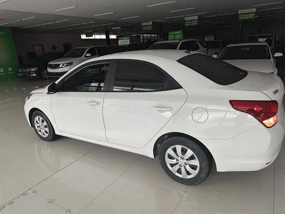 Hyundai Rena