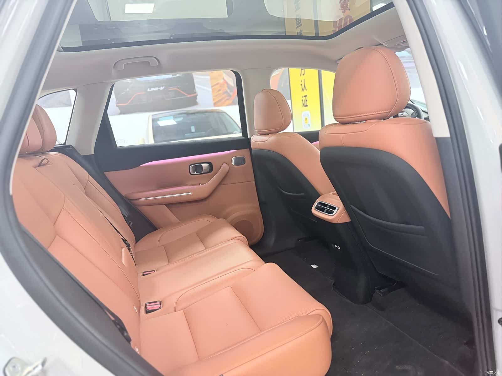 Leapmotor C10, 2025 11