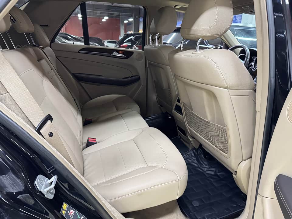 Mercedes-Benz M class