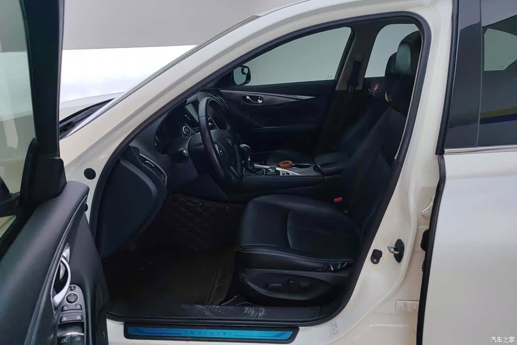 Infiniti Q50L, 2016 9