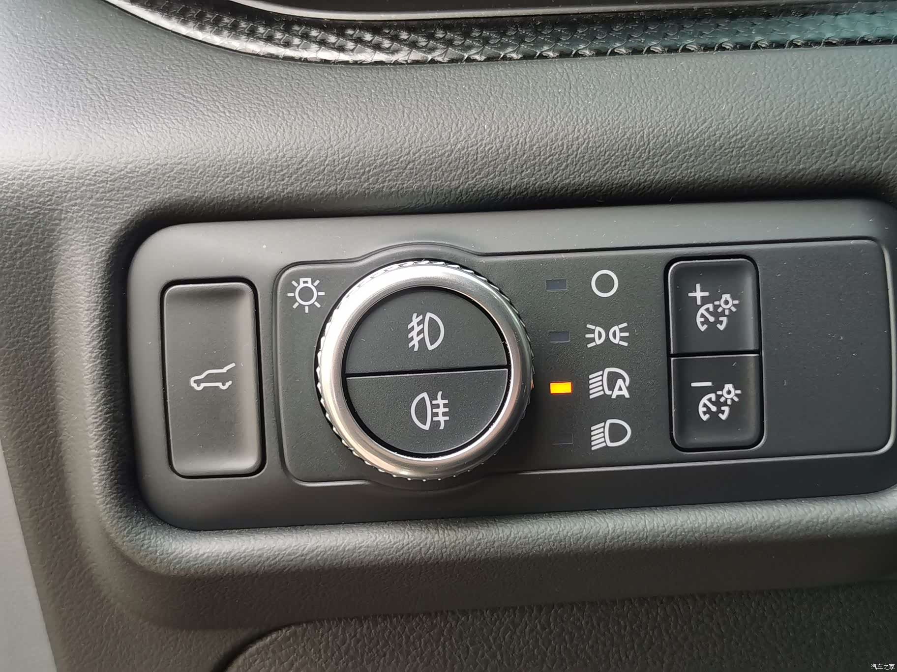 Ford Explorer, 2022 20
