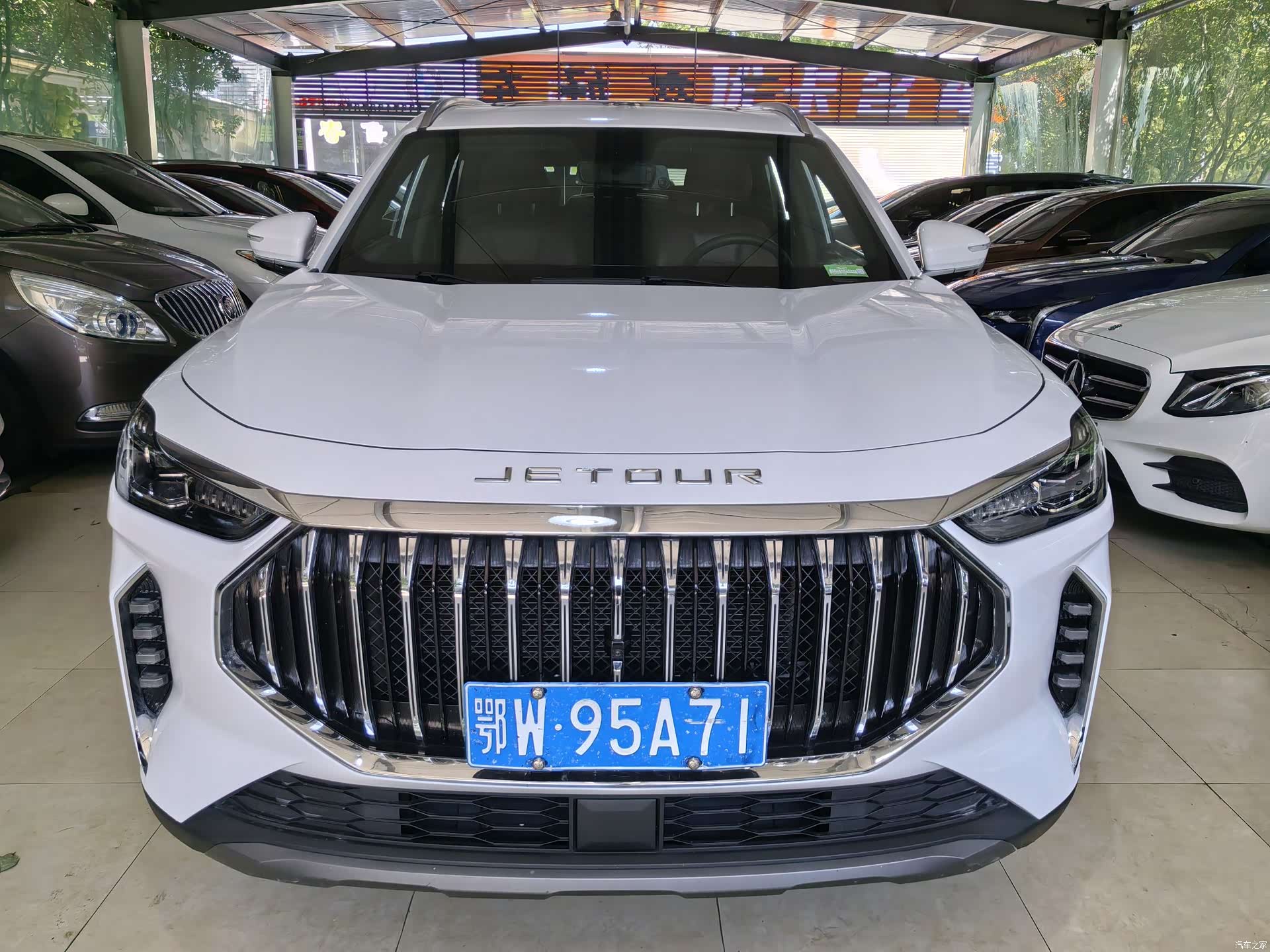 Jetour X70, 2023 2