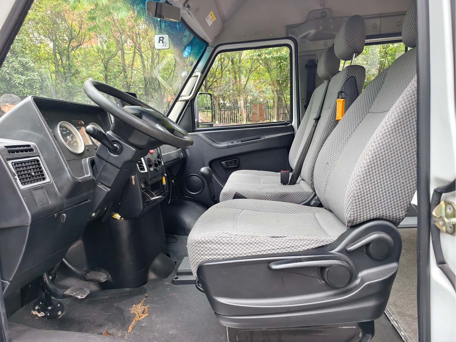 Iveco A35, 2018 все фото