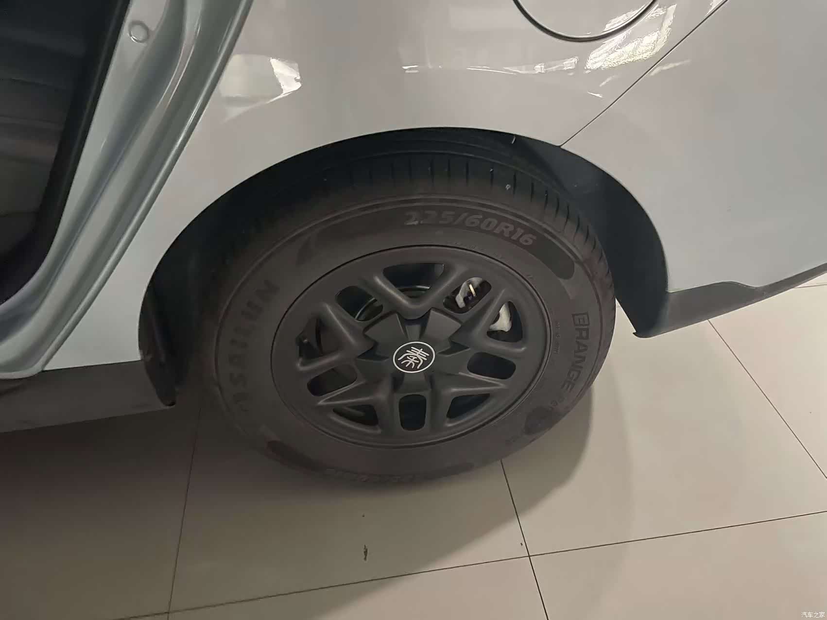 BYD Qin, 2025 11
