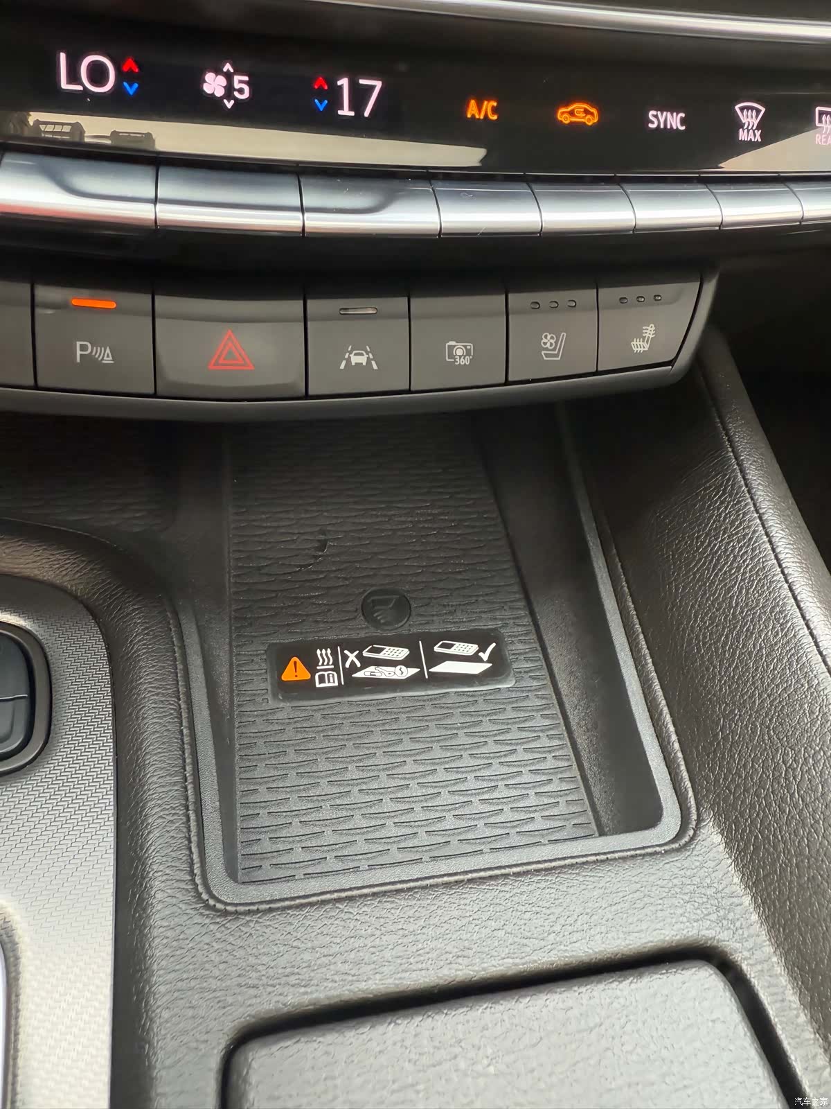 Cadillac CT5, 2024 18