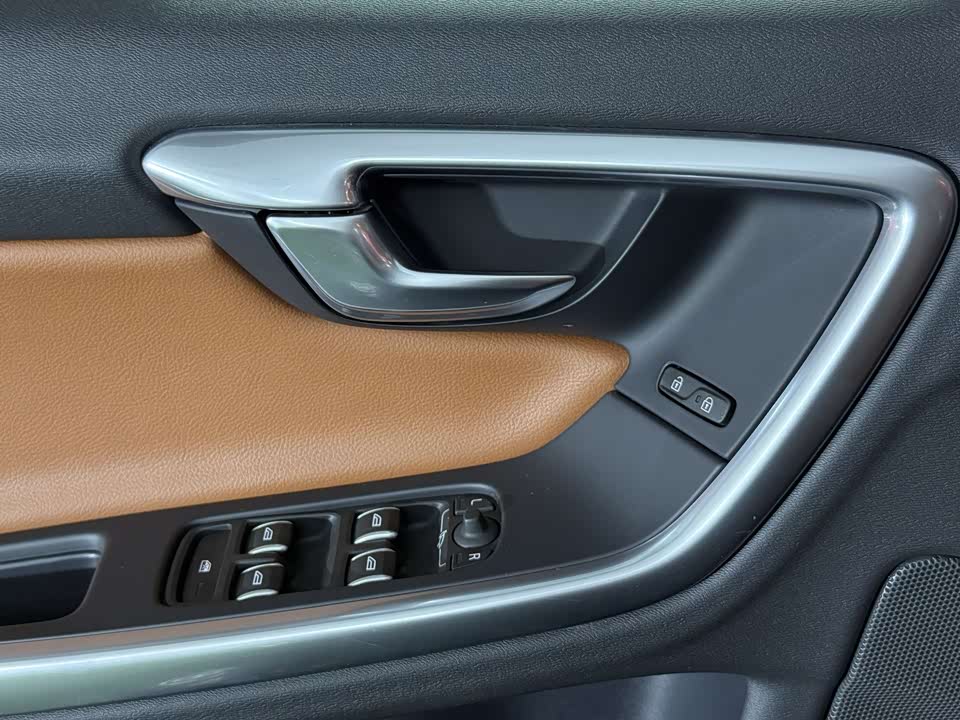 Volvo S60 Volvo S60