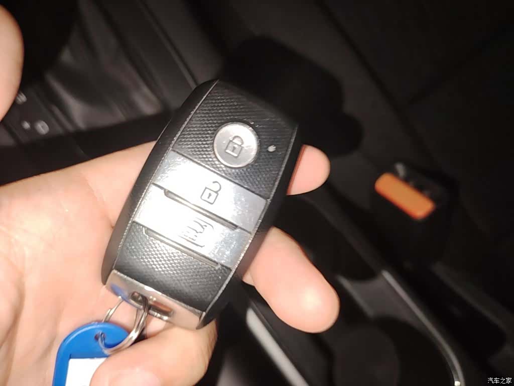 Kia K3, 2015 9