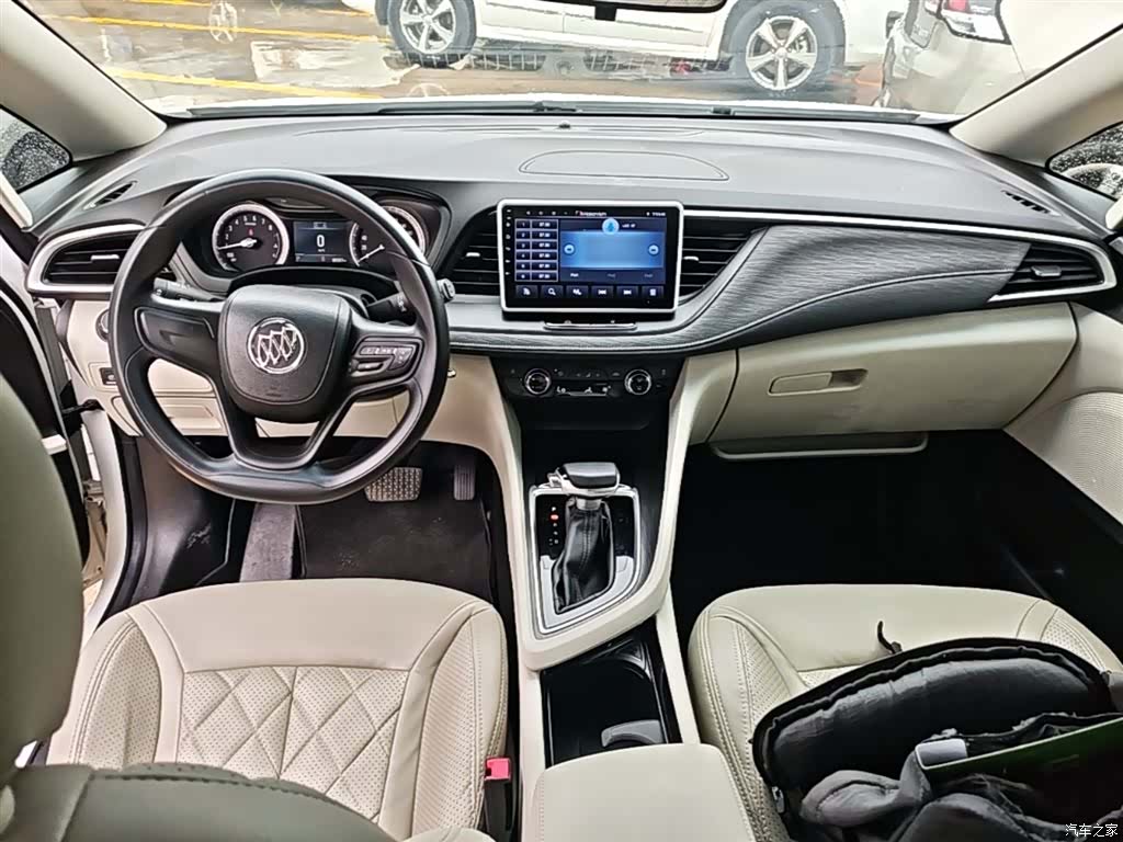 Buick GL6, 2018 9