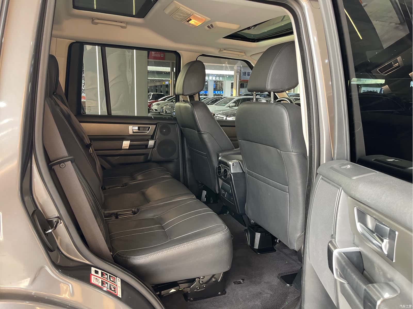 Land Rover Discovery, 2016 14
