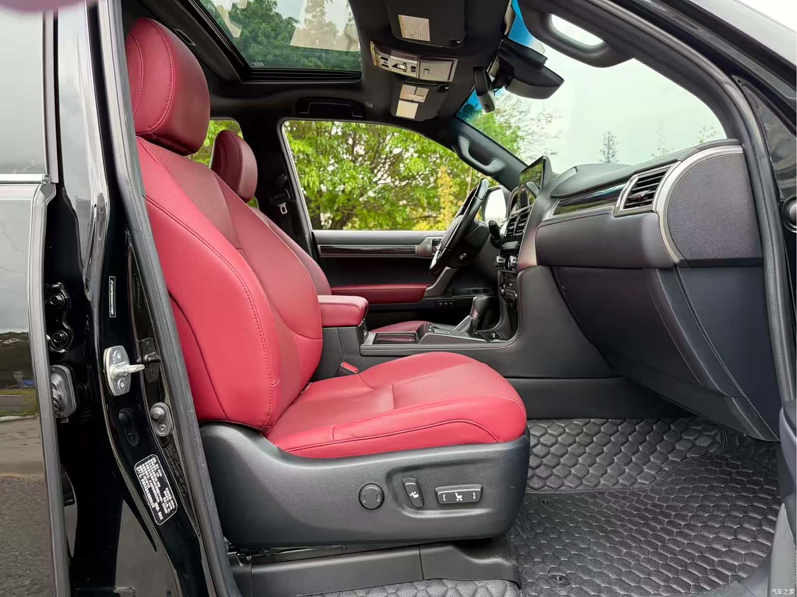 Lexus GX, 2022 17