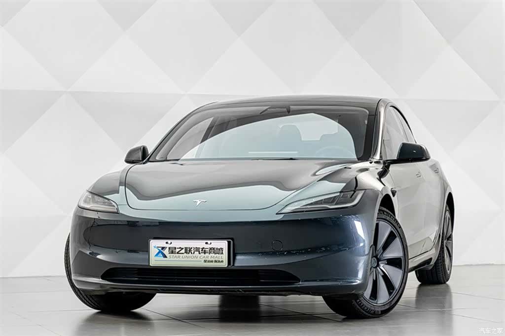 Tesla Model 3, 2024 2