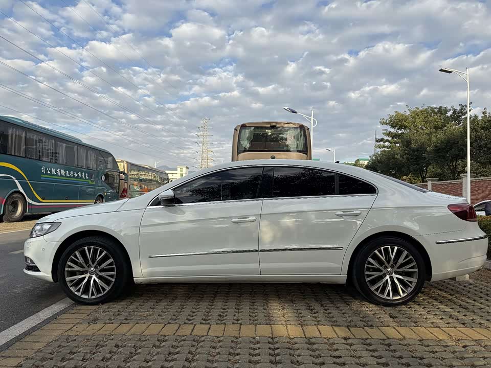 Volkswagen CC