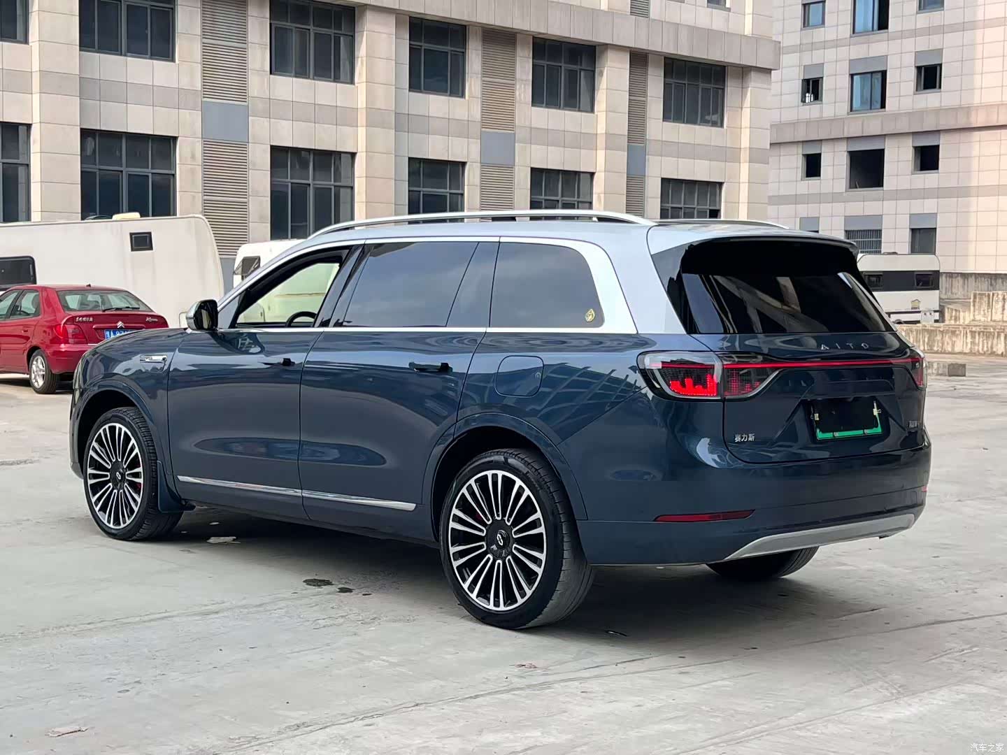 AITO M9, 2024 9