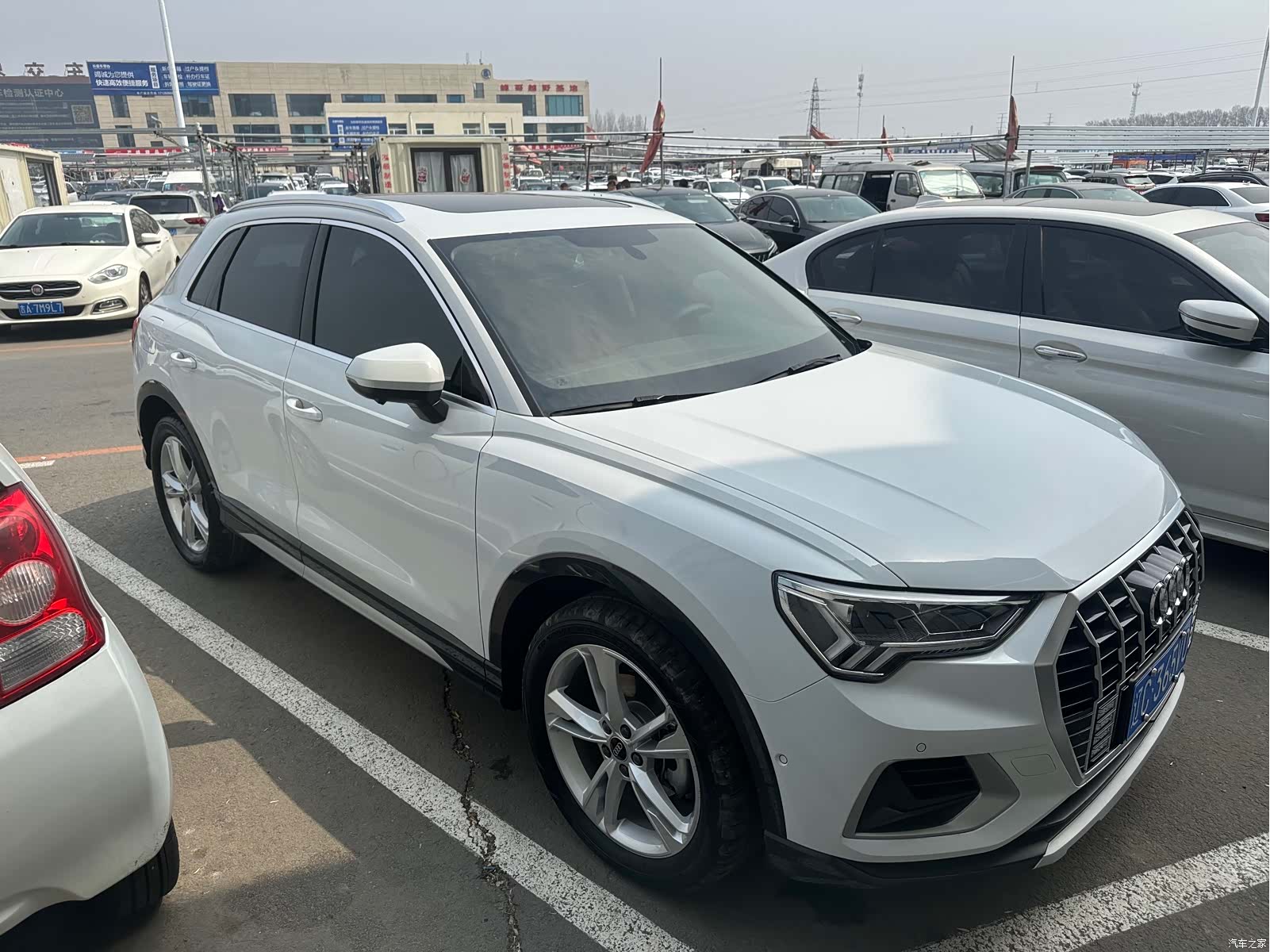 Audi Q3, 2022 3