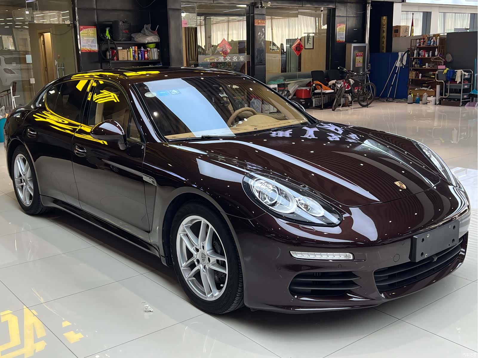 Porsche Panamera, 2014 3