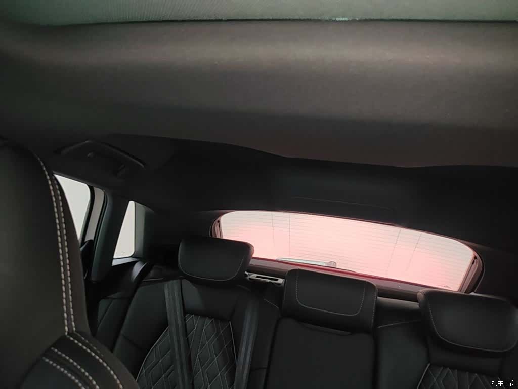 Audi Flying Spur, 2026 14