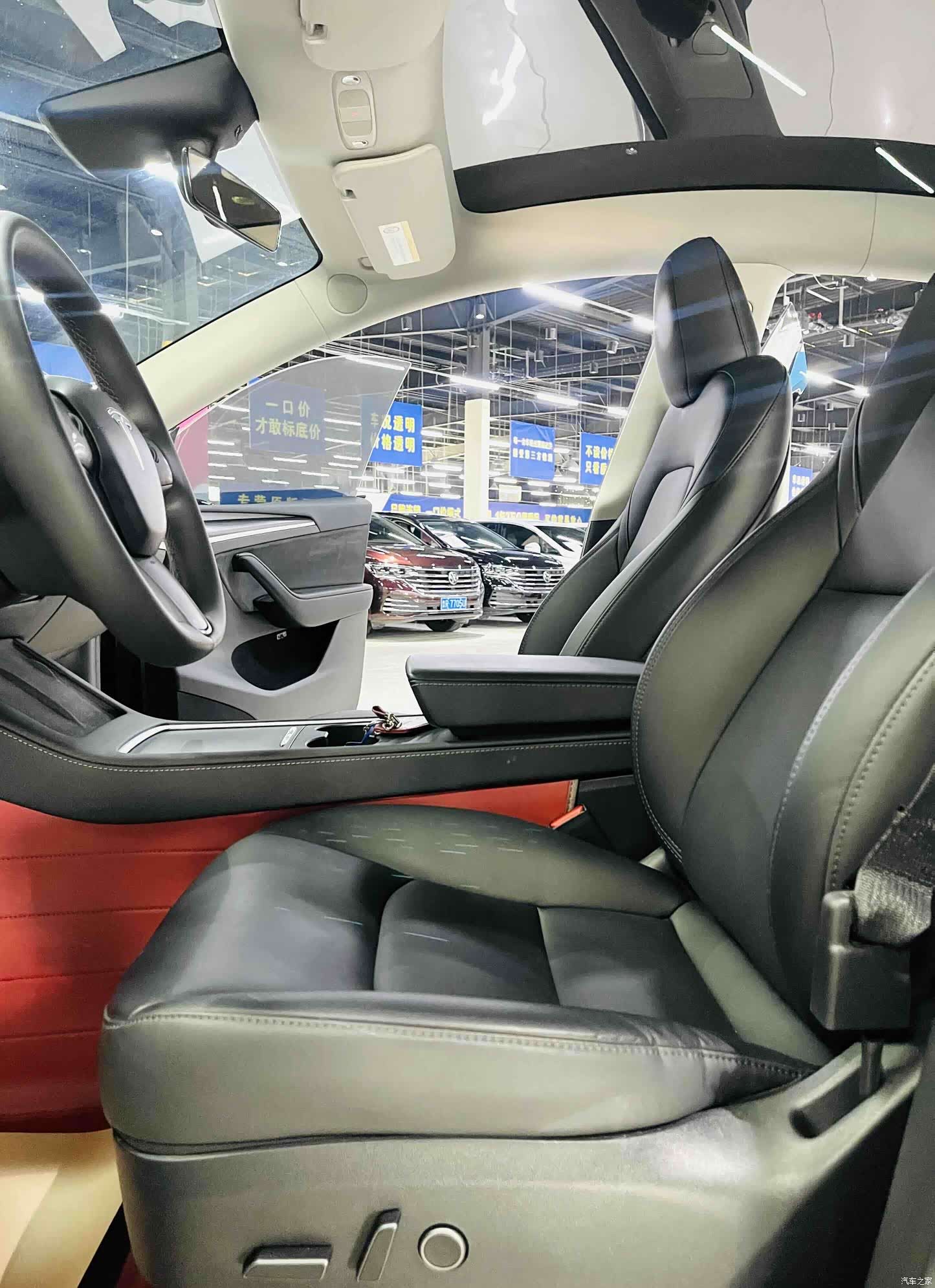 Tesla Model Y, 2023 6