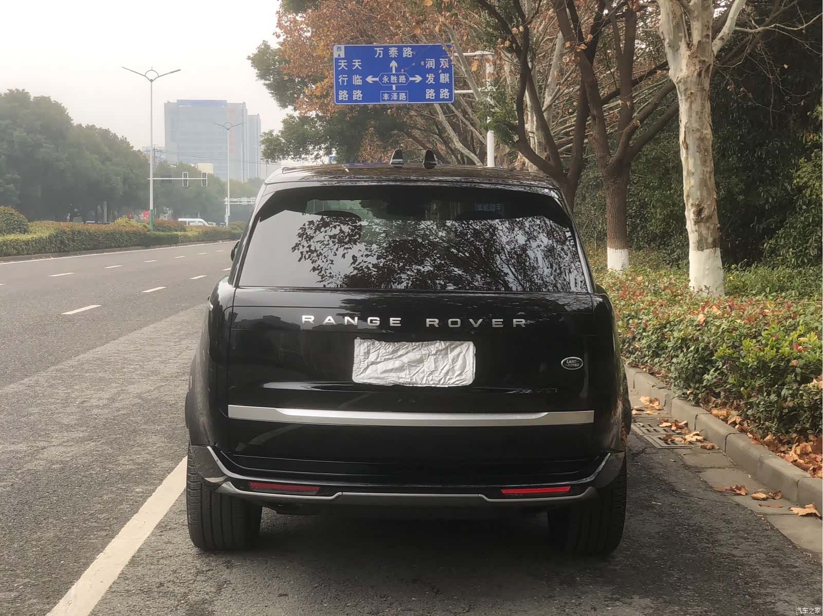 Land Rover Range Rover, 2024 3