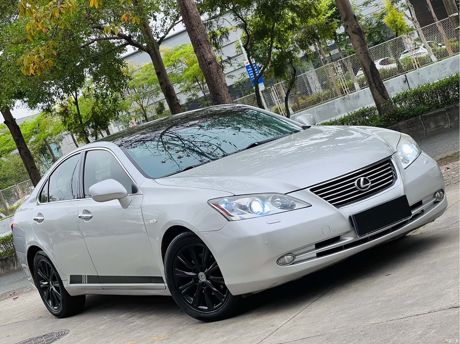 Lexus ES, 2008 4