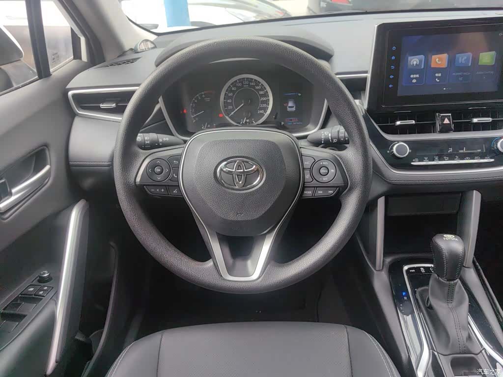 Toyota Frontlander, 2022 4