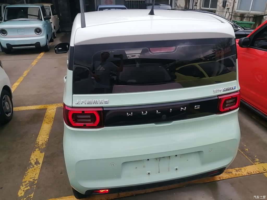 Wuling MINIEV, 2022 6