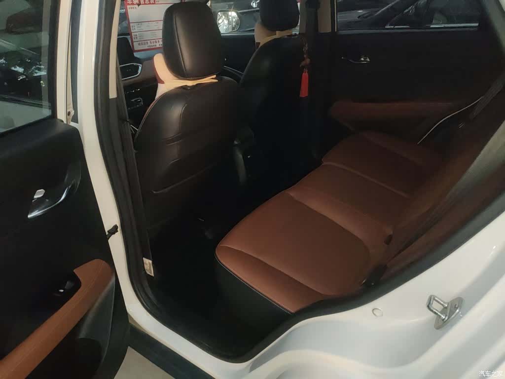 Wuling 510, 2017 14