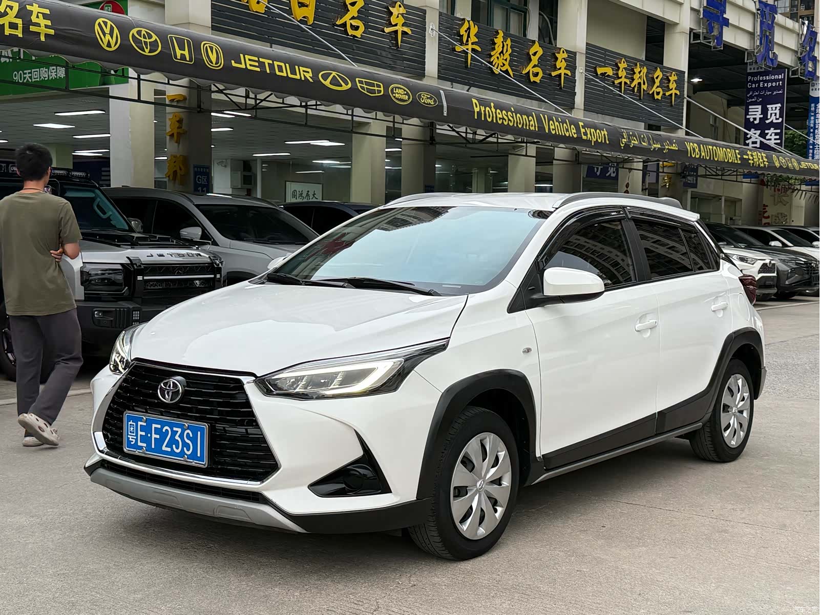 Toyota YARiS L