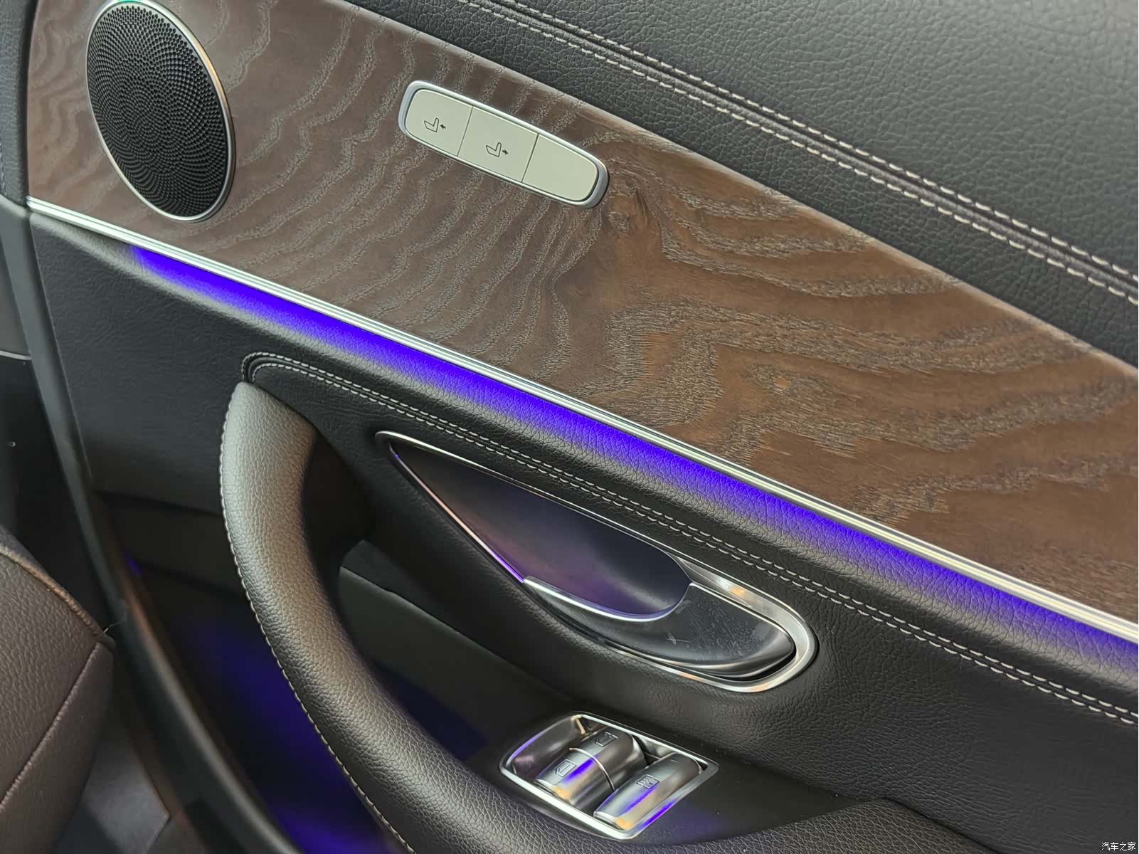Mercedes-Benz E-Class, 2020 10