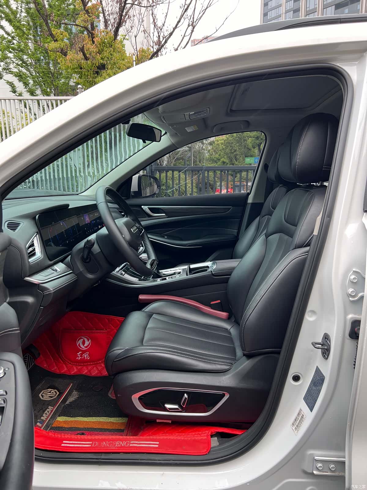 DongFeng 580, 2022 все фото