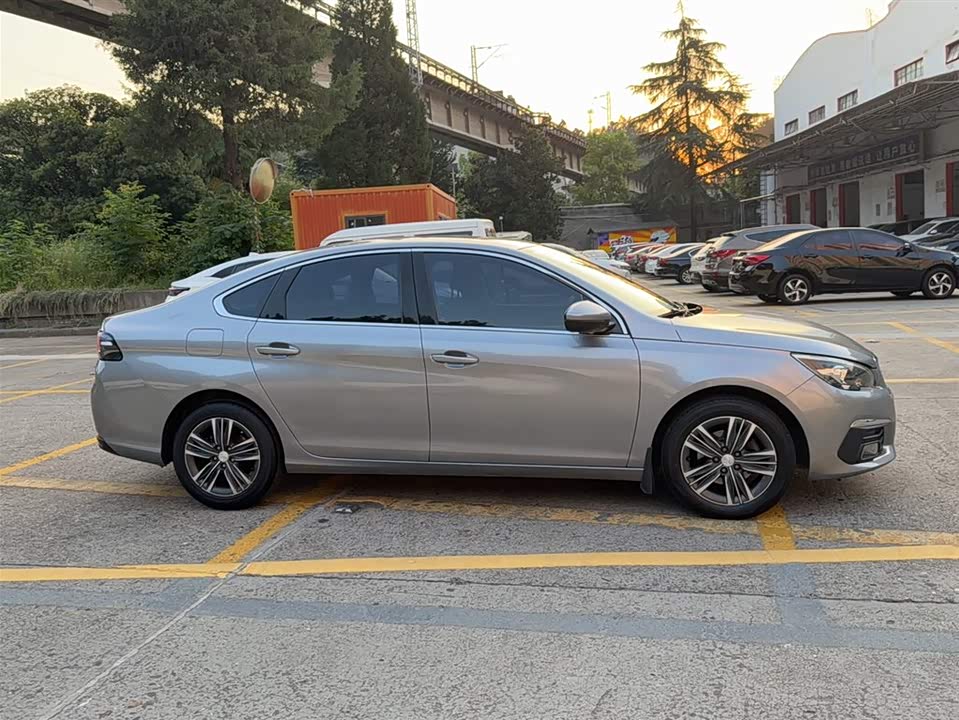 Peugeot 308 Peugeot 308