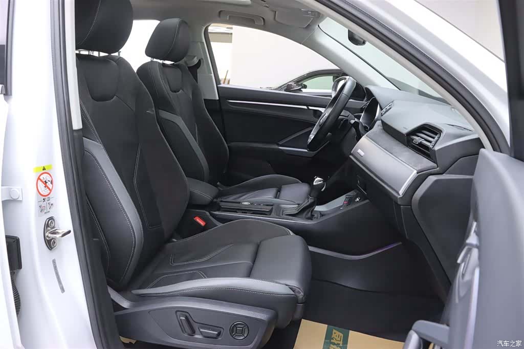 Audi Q3, 2022 19